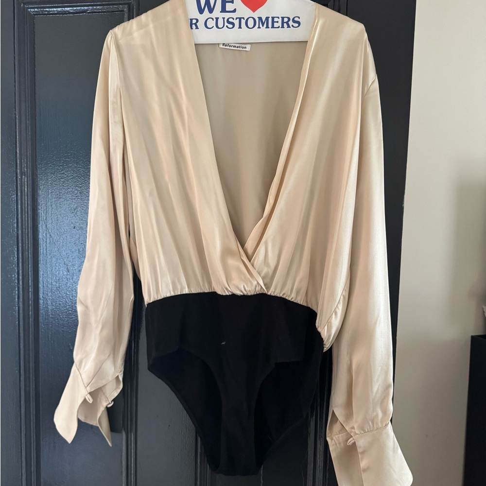 Reformation Cream Plunge V Long Sleeve Bodysuit